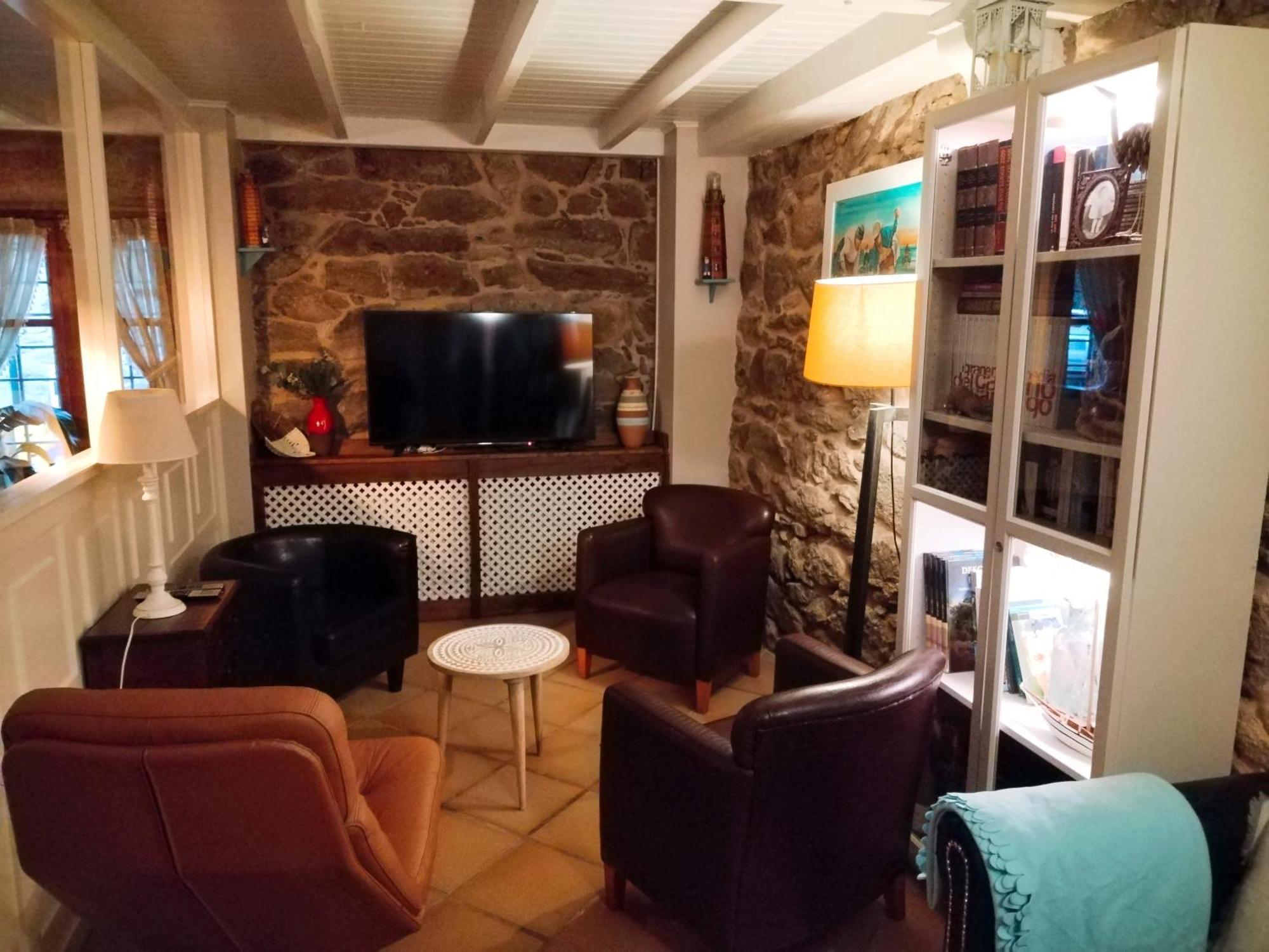 Hotel Puerto Arnela カマリーニャス エクステリア 写真