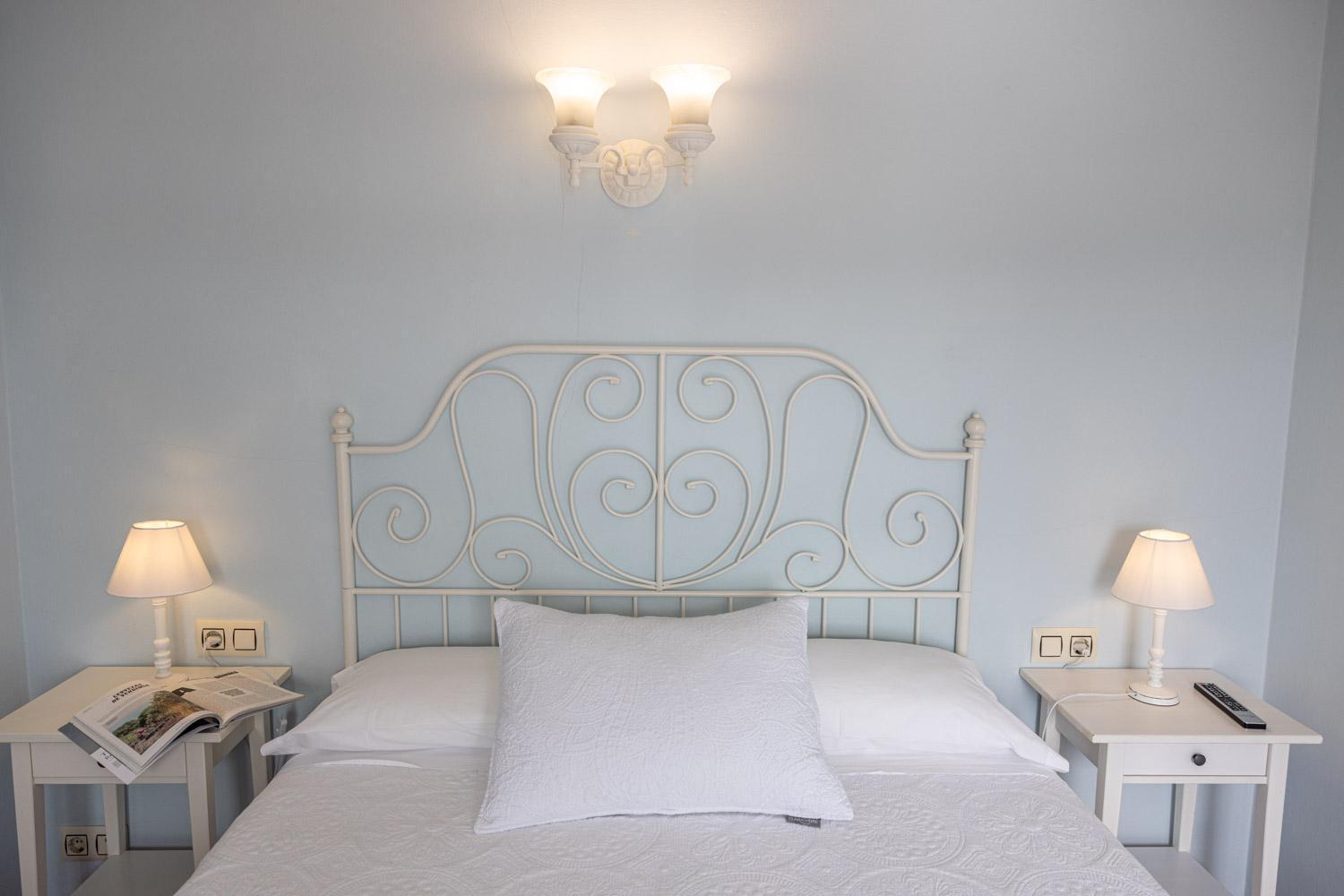Hotel Puerto Arnela カマリーニャス エクステリア 写真